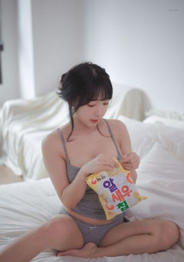 娇妻在舞厅被别人进入小说