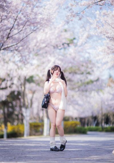 一及黄色