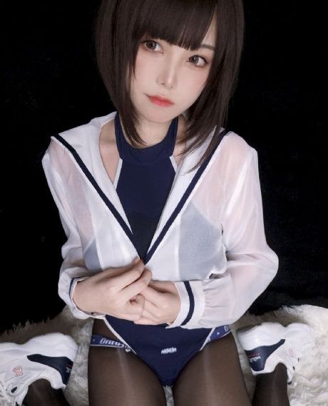 老汉调教丫头h肉
