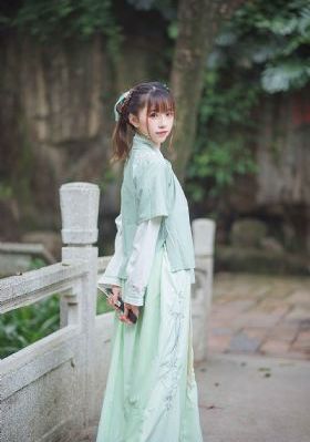 出轨人妻毛片一级