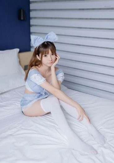 宝贝腿开大点我添添公视频免