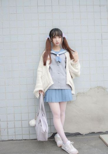 《花容月貌》电影