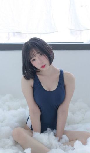 年轻女教师2在线播放