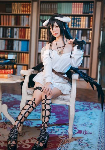 丰满的的女老板bd高清