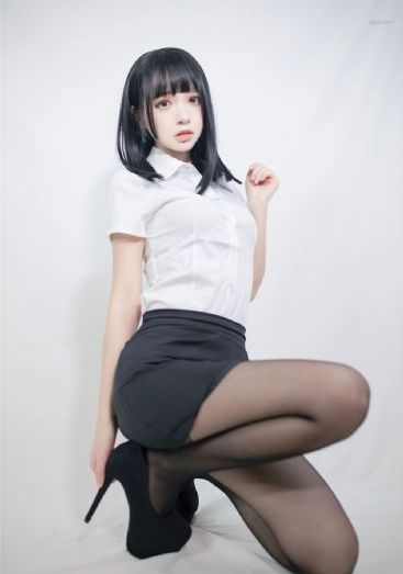 小妖精跪趴肉高h