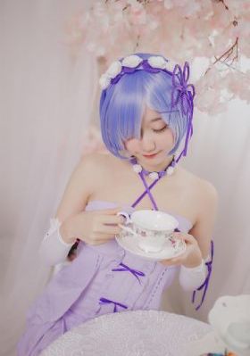 欧巴来洗澡