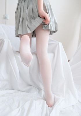午夜精品在线